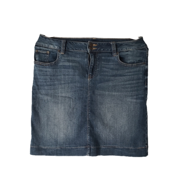 Classic Blue Denim Skirt size 8 - Picture 1 of 2